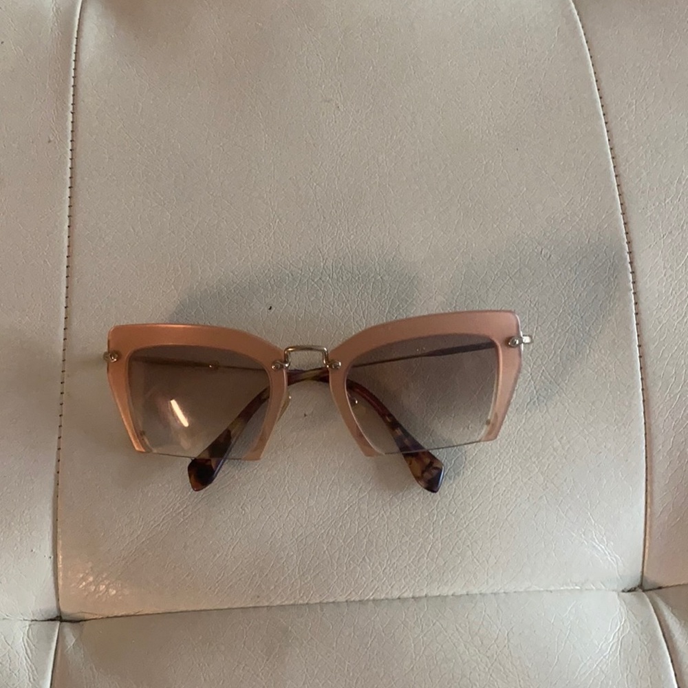 COPY - Miu Miu sunglasses